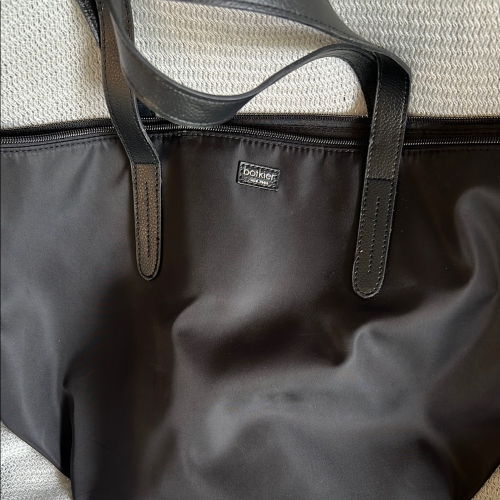 Botkier Black Women’s Tote Bag